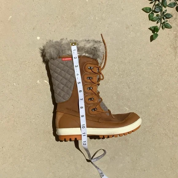 helly hansen fur winter boots✨ - Picture 7 of 8